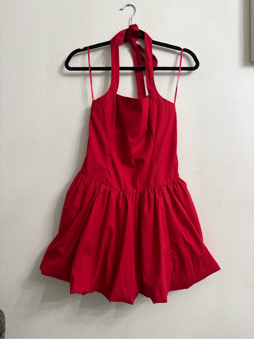 Hollister Halter Mini Bubble Skort Dress at Bramalea City Centre in Brampton